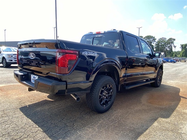 2025 Ford F-150 XLT photo 3