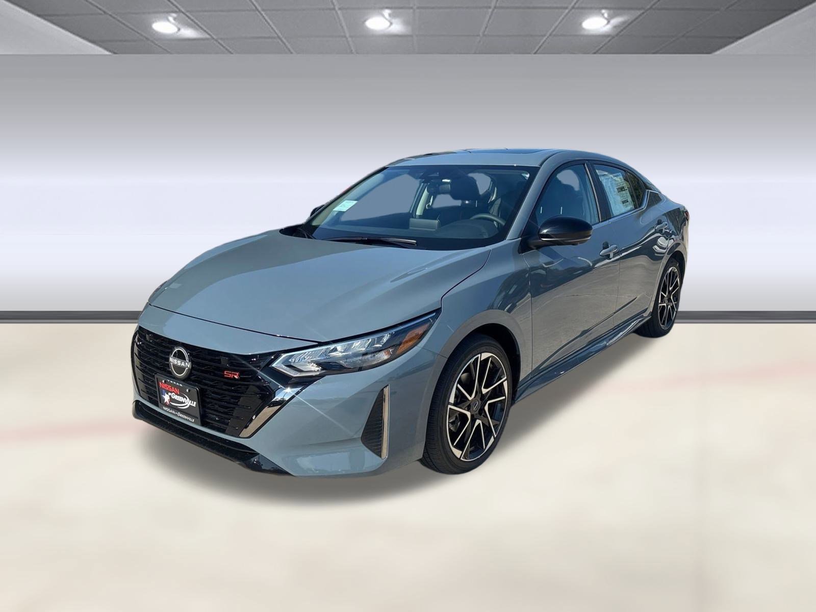 2025 Nissan Sentra SR's photo