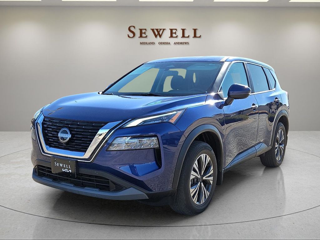 2023 Nissan Rogue SV's photo