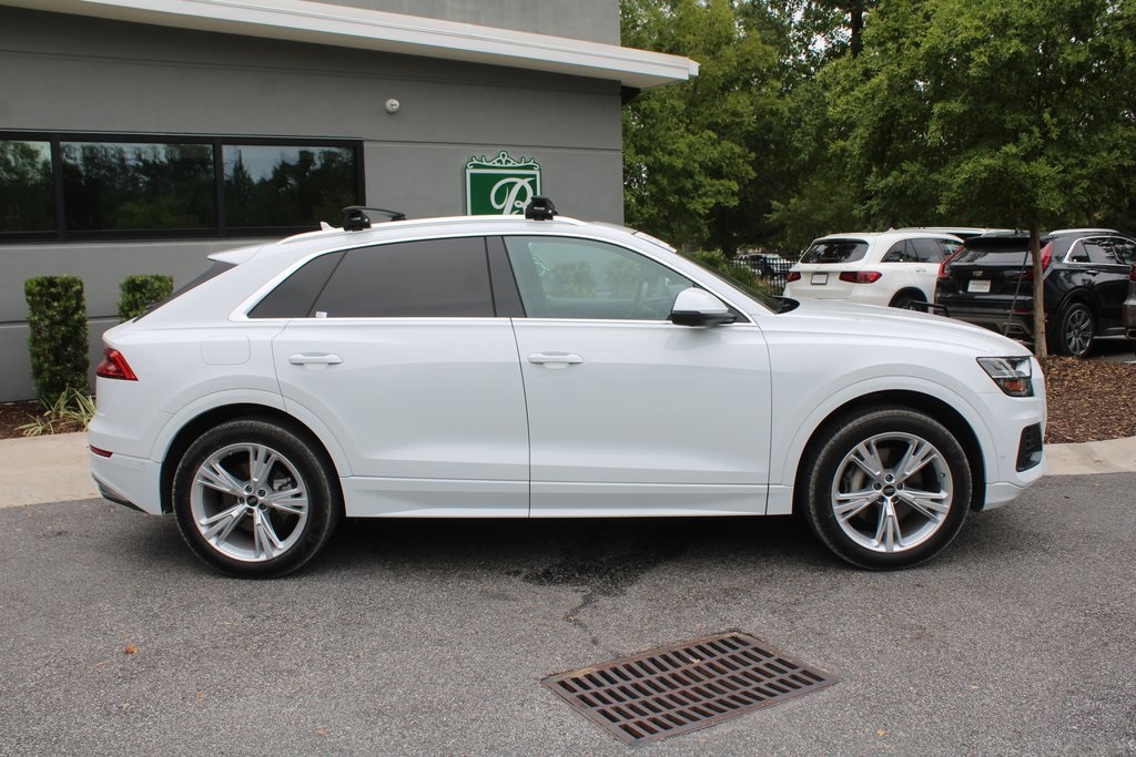 2023 Audi Q8 Premium 55 photo 3