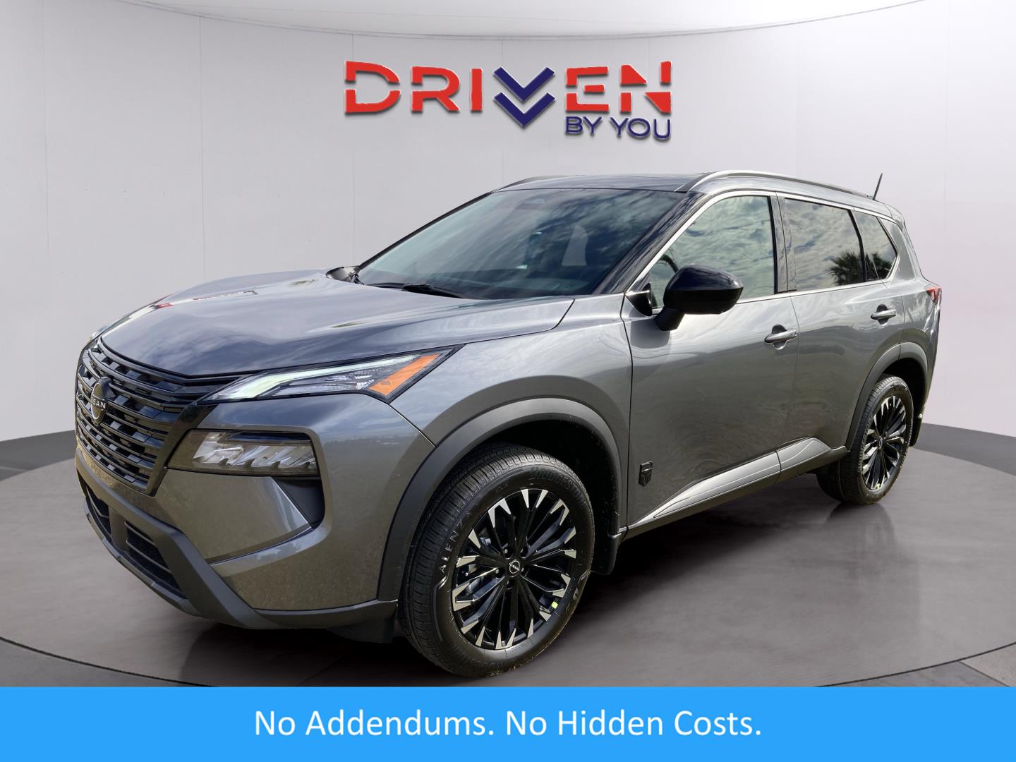 2026 Nissan Rogue SV's photo