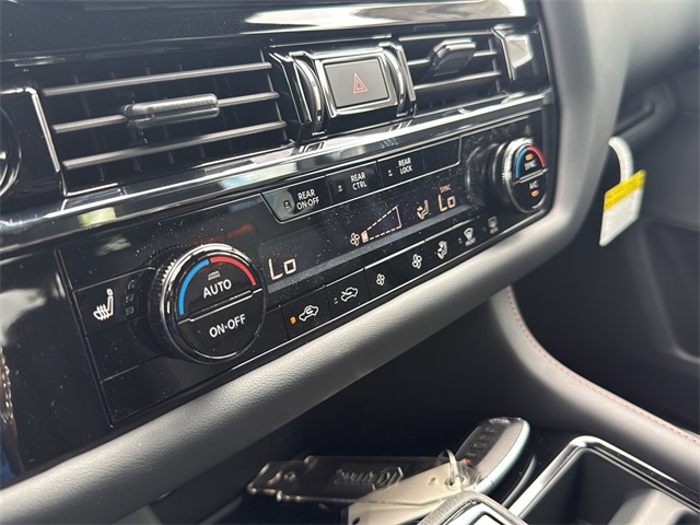 2025 Nissan Pathfinder Rock Creek photo 21