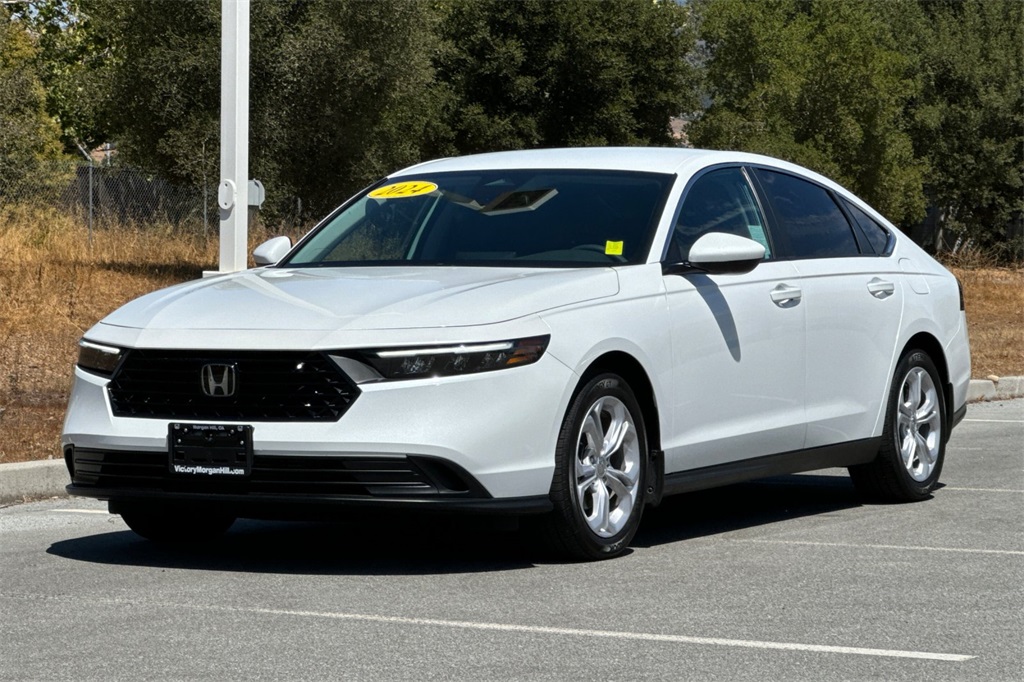 2024 Honda Accord LX photo 8