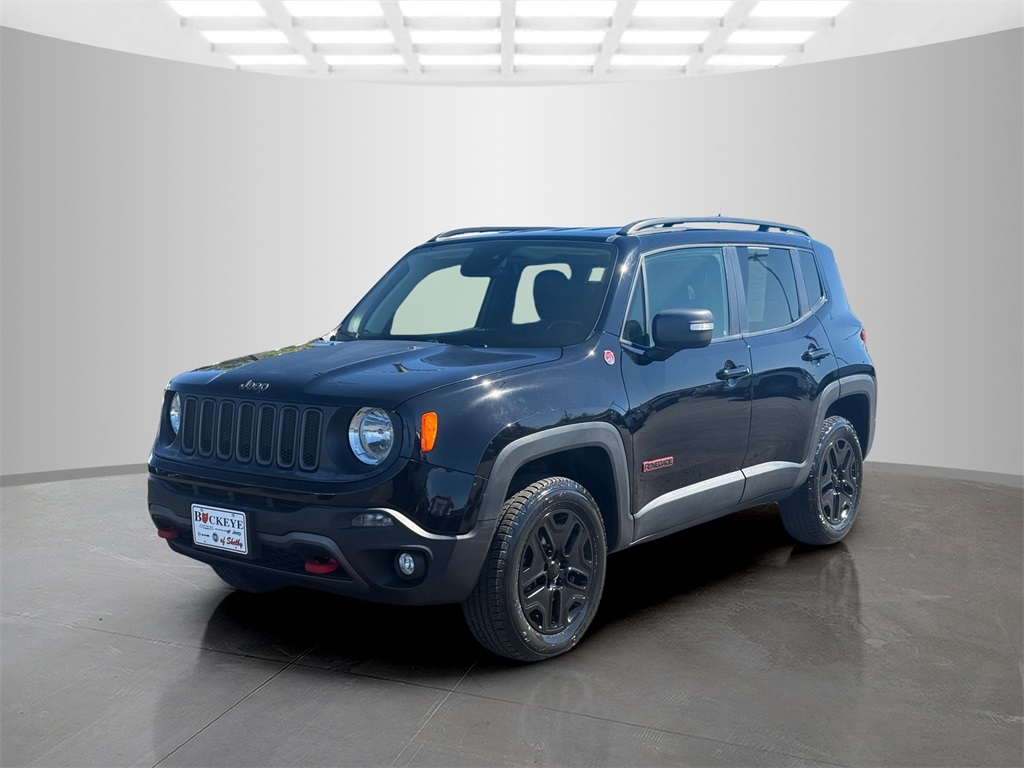2018 Jeep Renegade Trailhawk photo 2