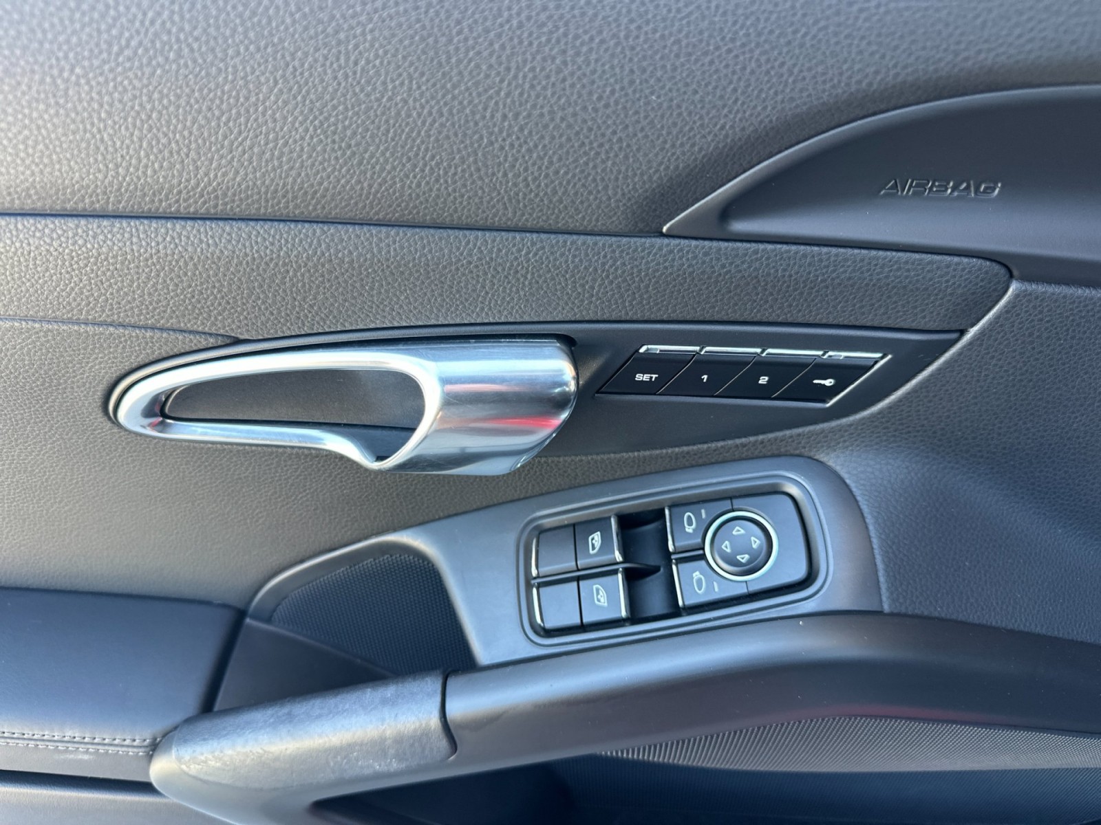 2016 Porsche Boxster S photo 12