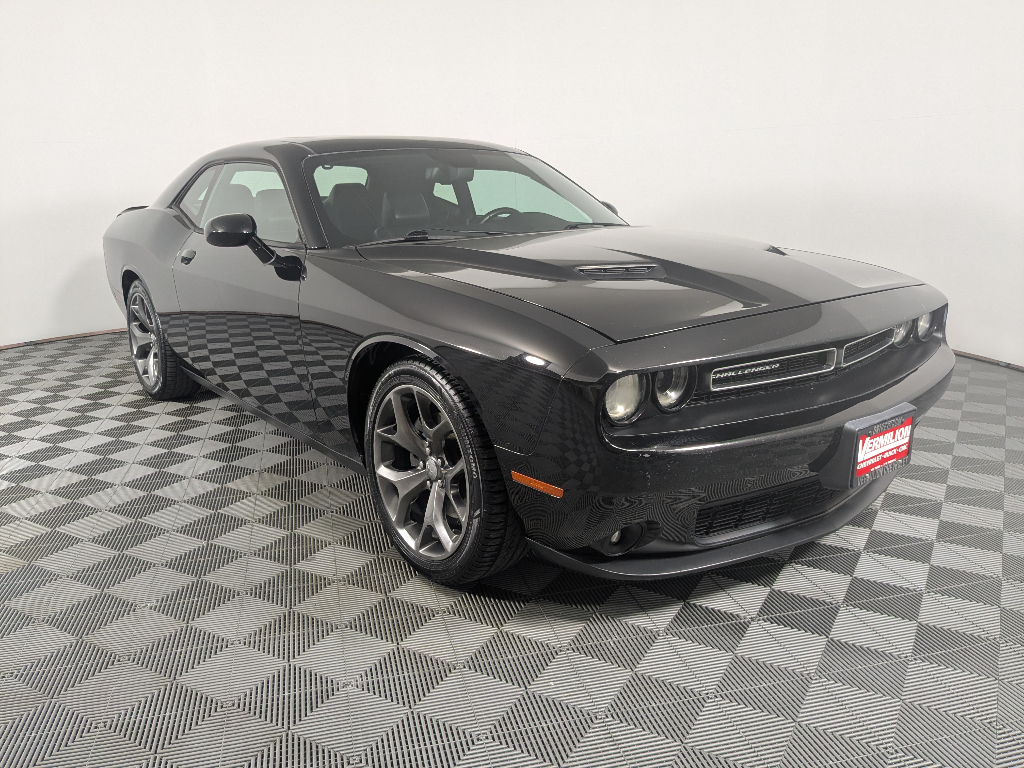 2015 Dodge Challenger SXT