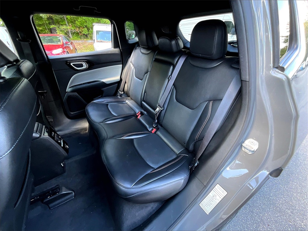 2023 Jeep Compass Limited photo 15