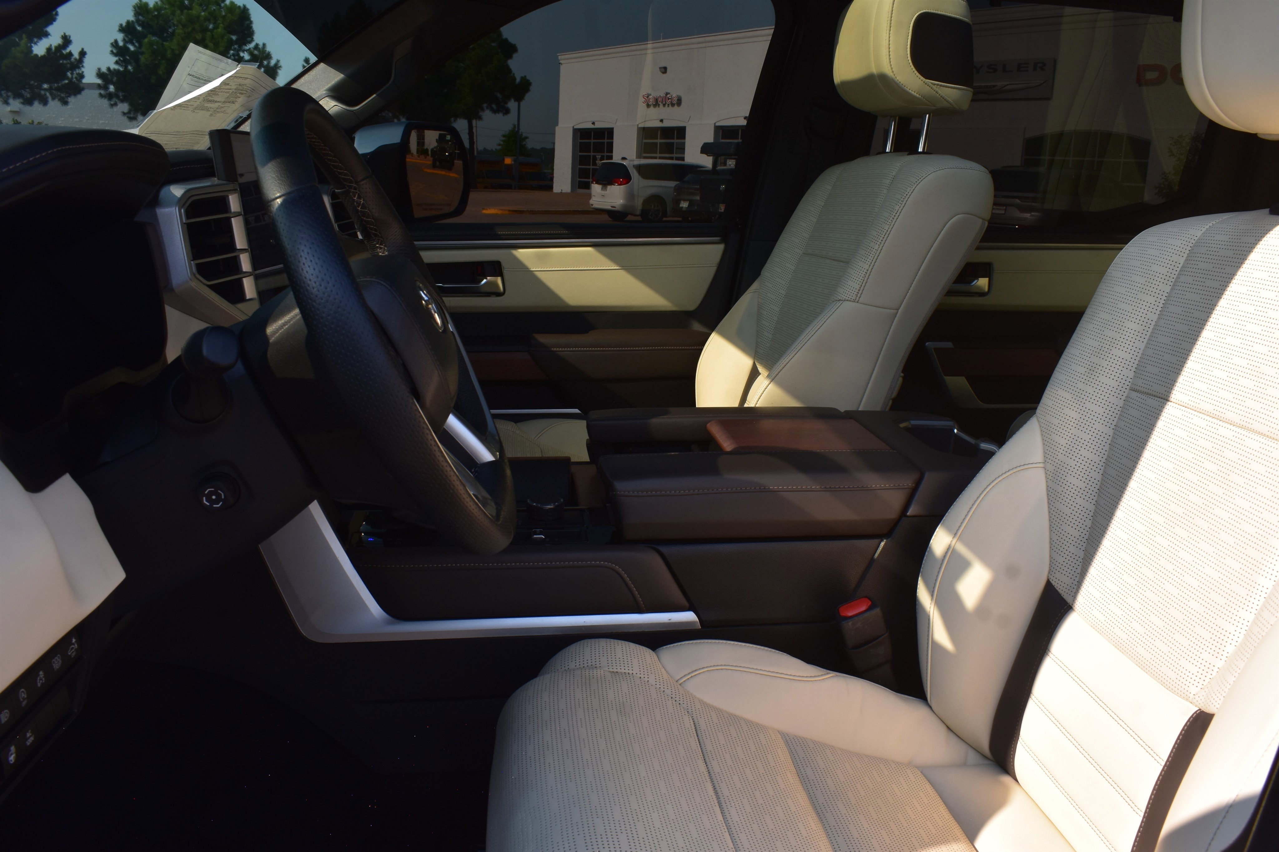 2022 Toyota Tundra 1794 Edition photo 10