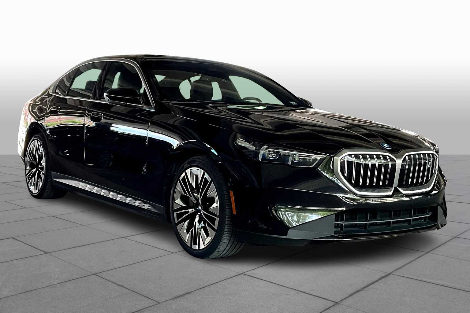Used 2024 BMW i5 Base with VIN WBY33FK02RCR59592 for sale in Webster, TX