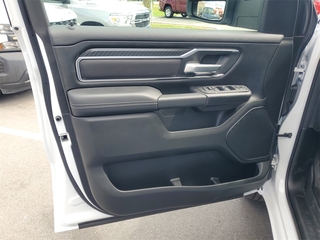 2025 Ram 1500 Big Horn Lone Star photo 5