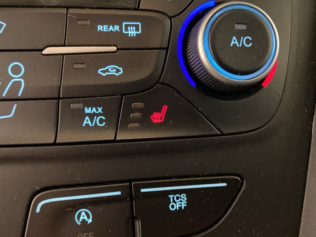 2019 Ford Escape SE photo 3