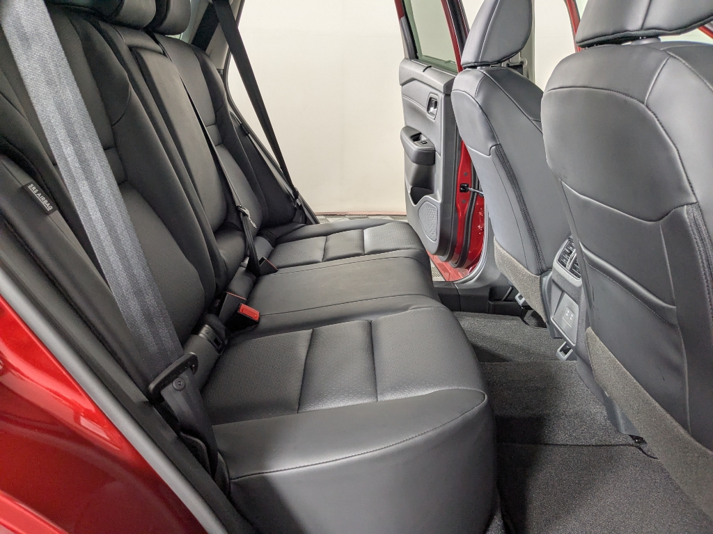 2026 Nissan Rogue SV photo 16