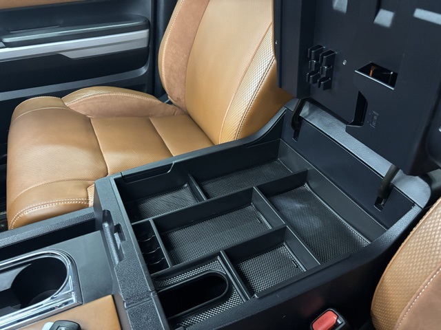 2021 Toyota Tundra Platinum Grade photo 31