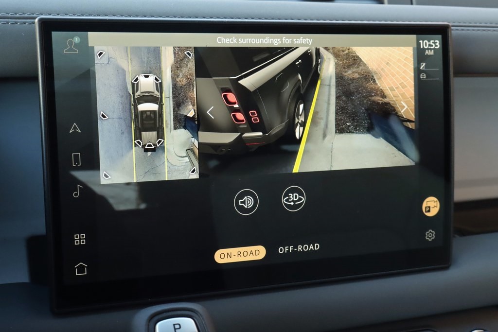 2025 Land Rover Defender 110 S photo 18