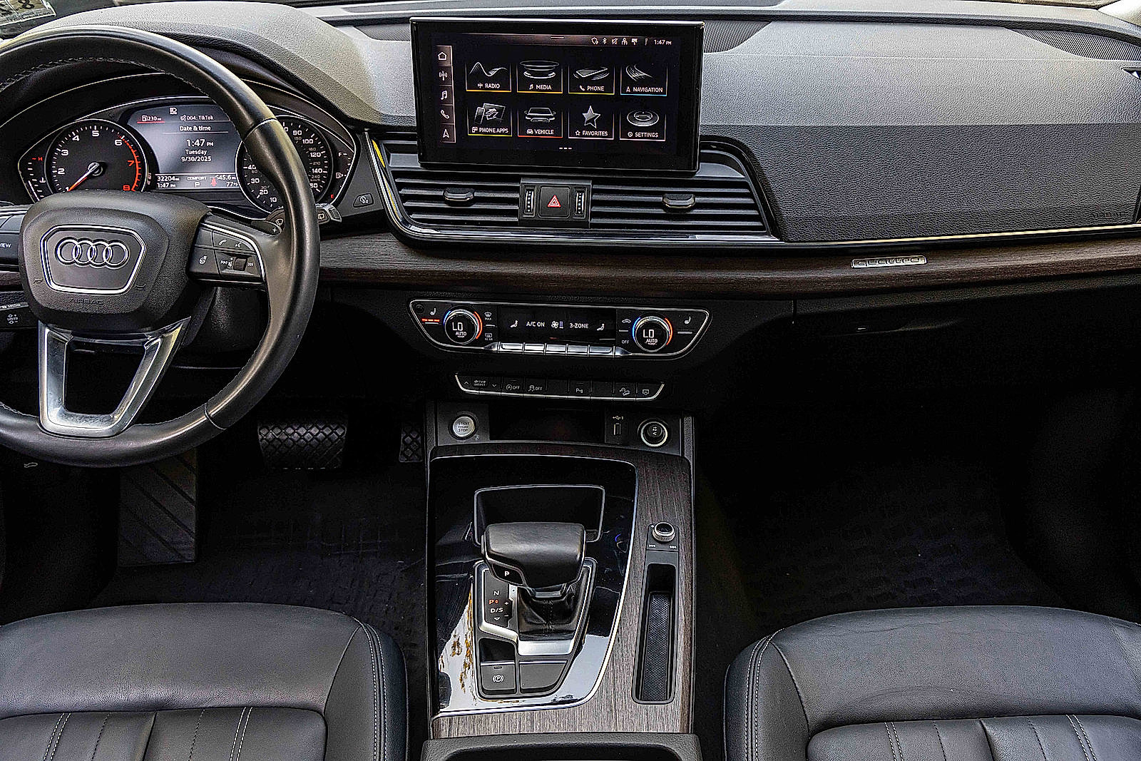2021 Audi Q5 Premium photo 11