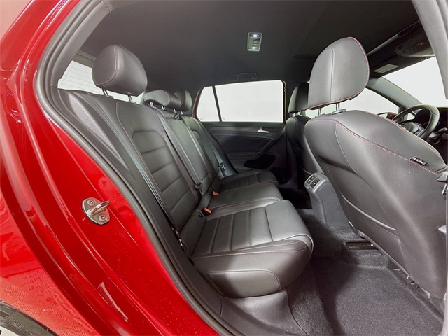 2020 Volkswagen Golf GTI SE Autobahn photo 28