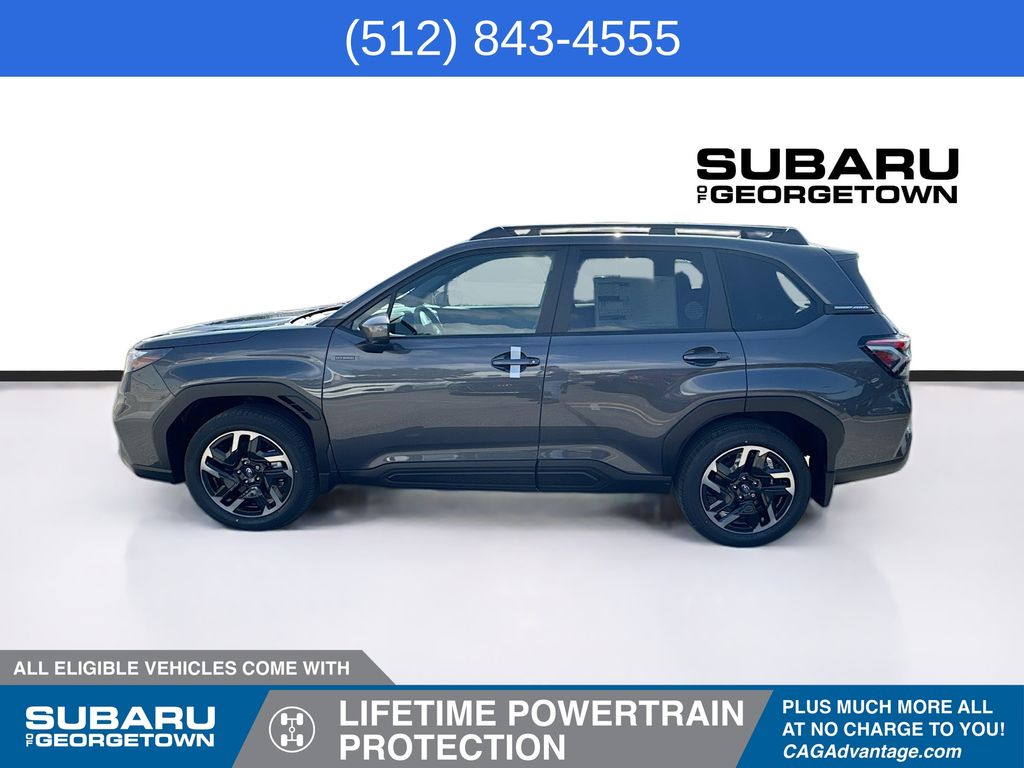 2025 Subaru Forester Premium photo 4
