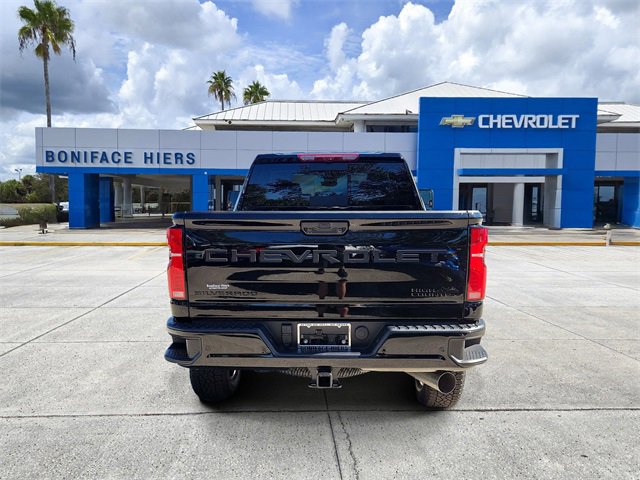 2026 Chevrolet Silverado 2500HD High Country photo 4