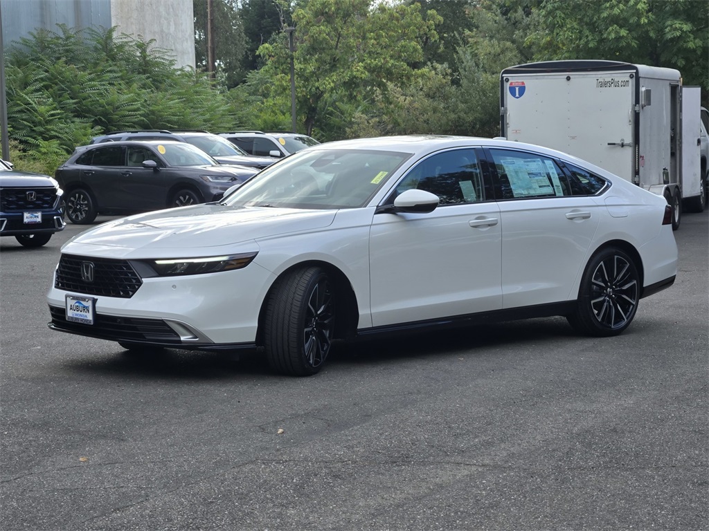 2025 Honda Accord Hybrid Touring photo 8