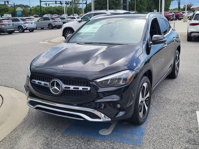 2025 Mercedes Benz GLA 250 photo 7