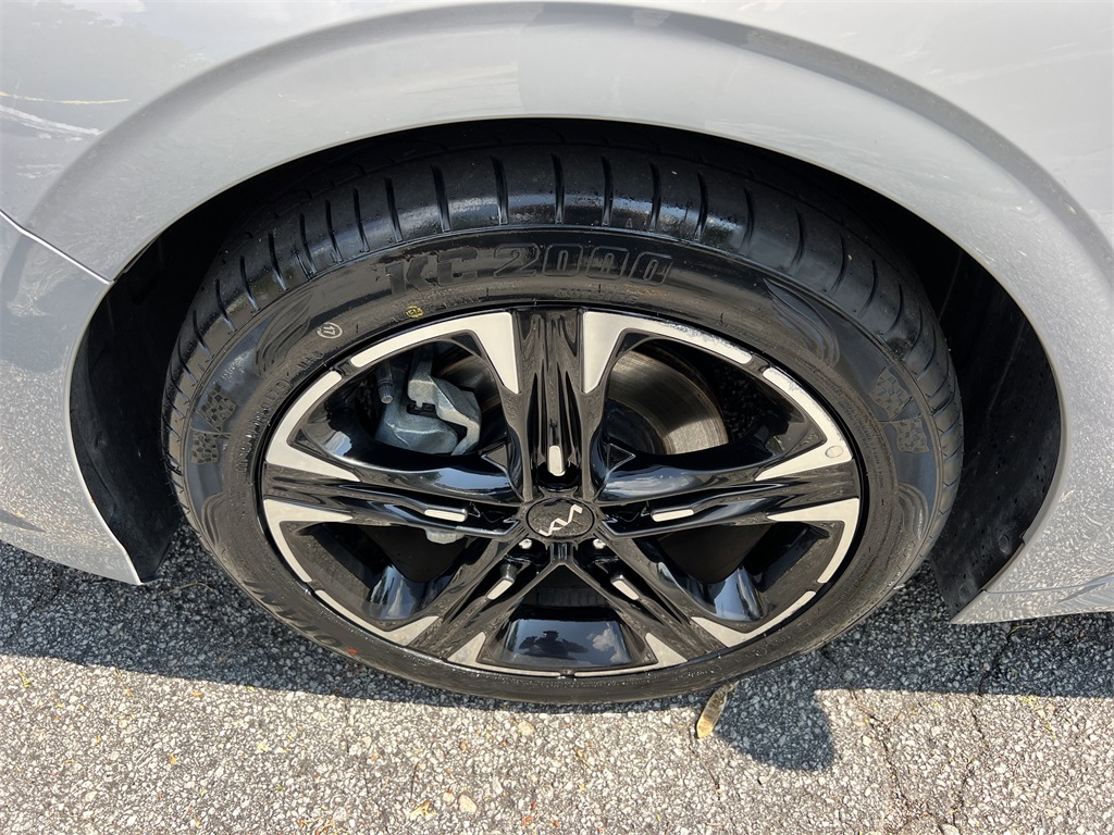 2023 Kia K5 GT-Line photo 7