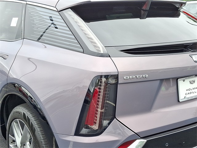 2025 Cadillac Optiq Luxury photo 10