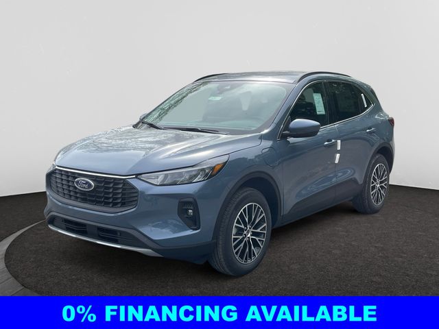 2025 Ford Escape PHEV's photo