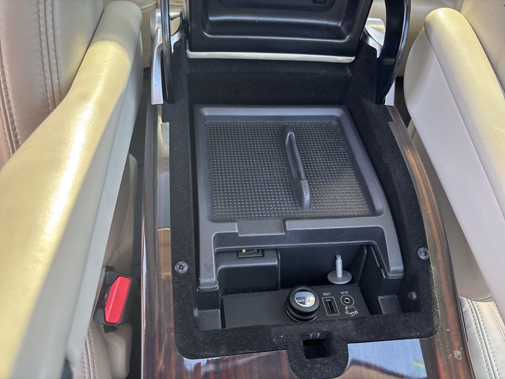 2015 Land Rover Range Rover SuperCharged photo 32
