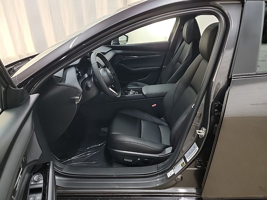 2025 Mazda Mazda3 Hatchback 2.5 s Preferred photo 8