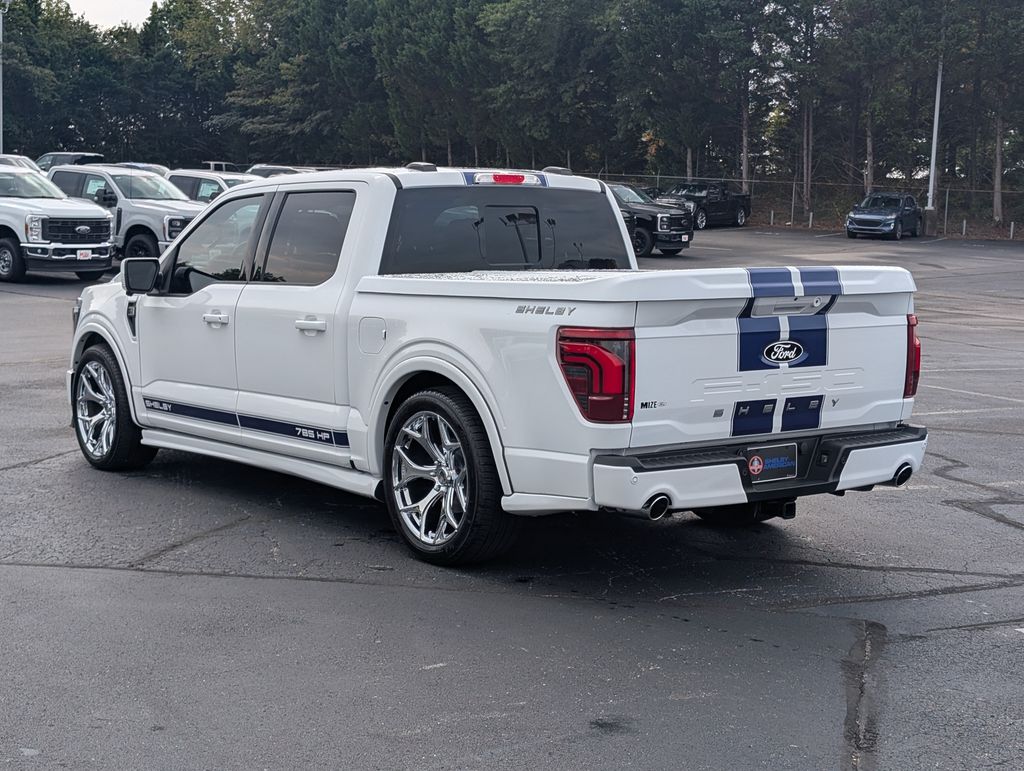 2025 Ford F-150 Lariat photo 4