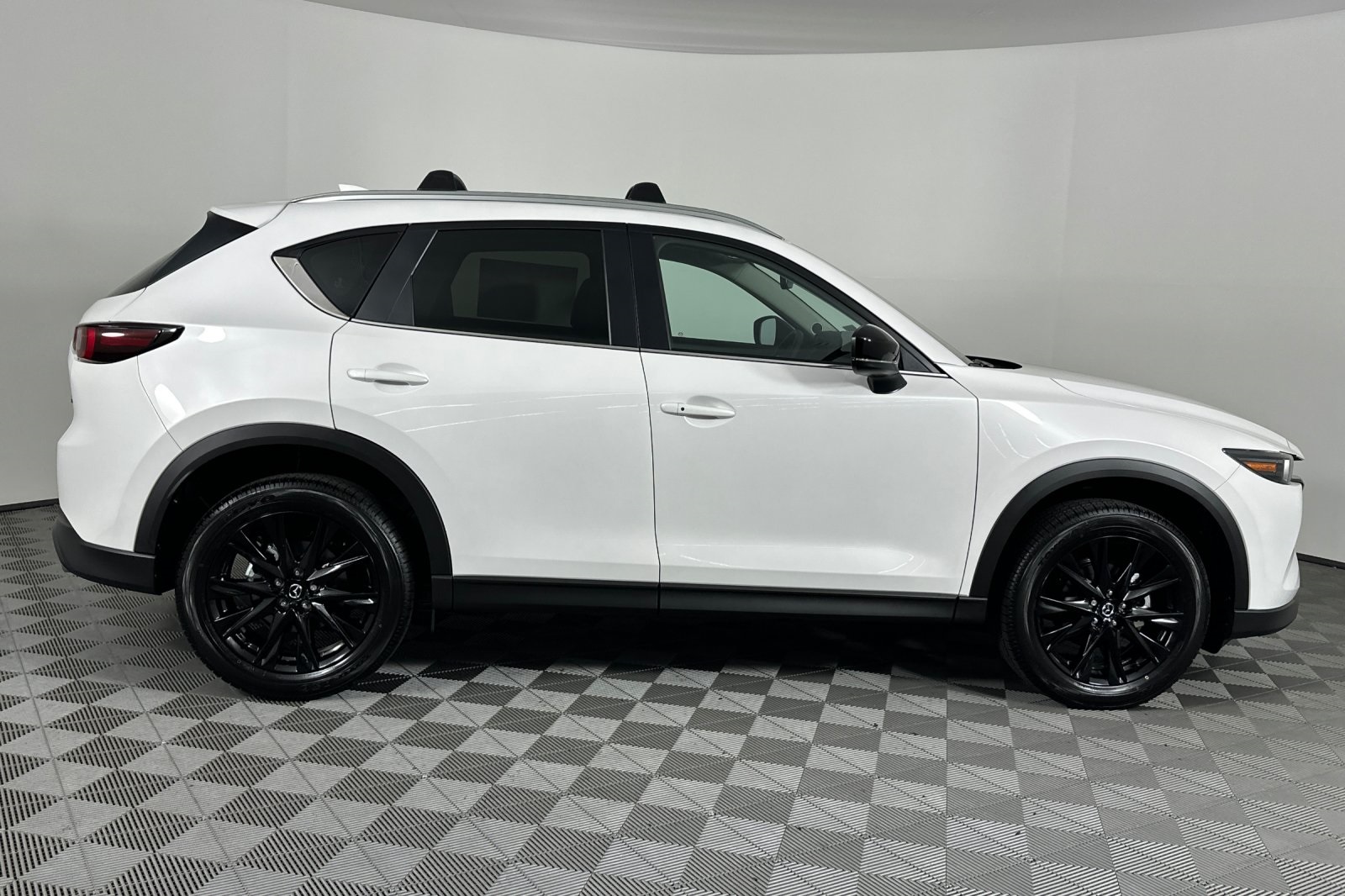 2025 Mazda CX-5 2.5 S Carbon photo 3