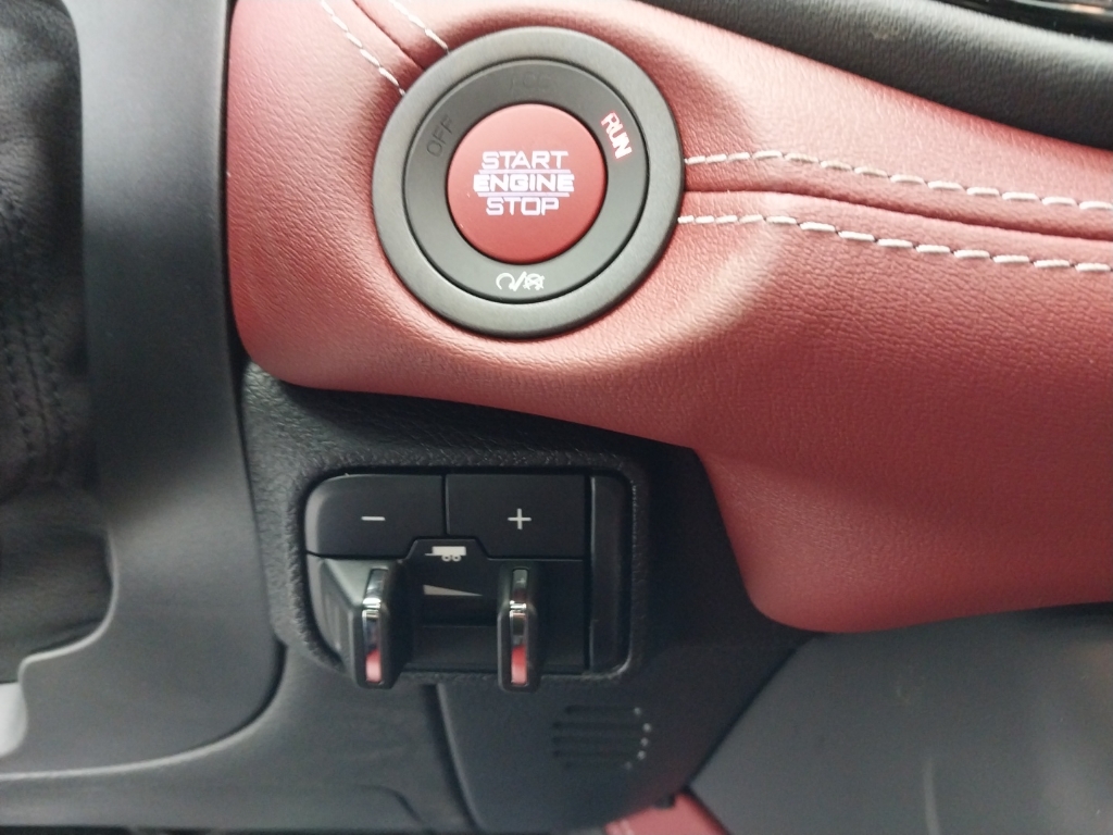 2024 Dodge Durango SRT Hellcat Premium photo 18