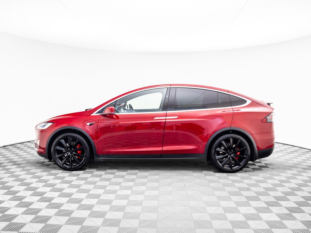 Used 2018 Tesla Model X P100D with VIN 5YJXCBE4XJF110330 for sale in Barrington, IL