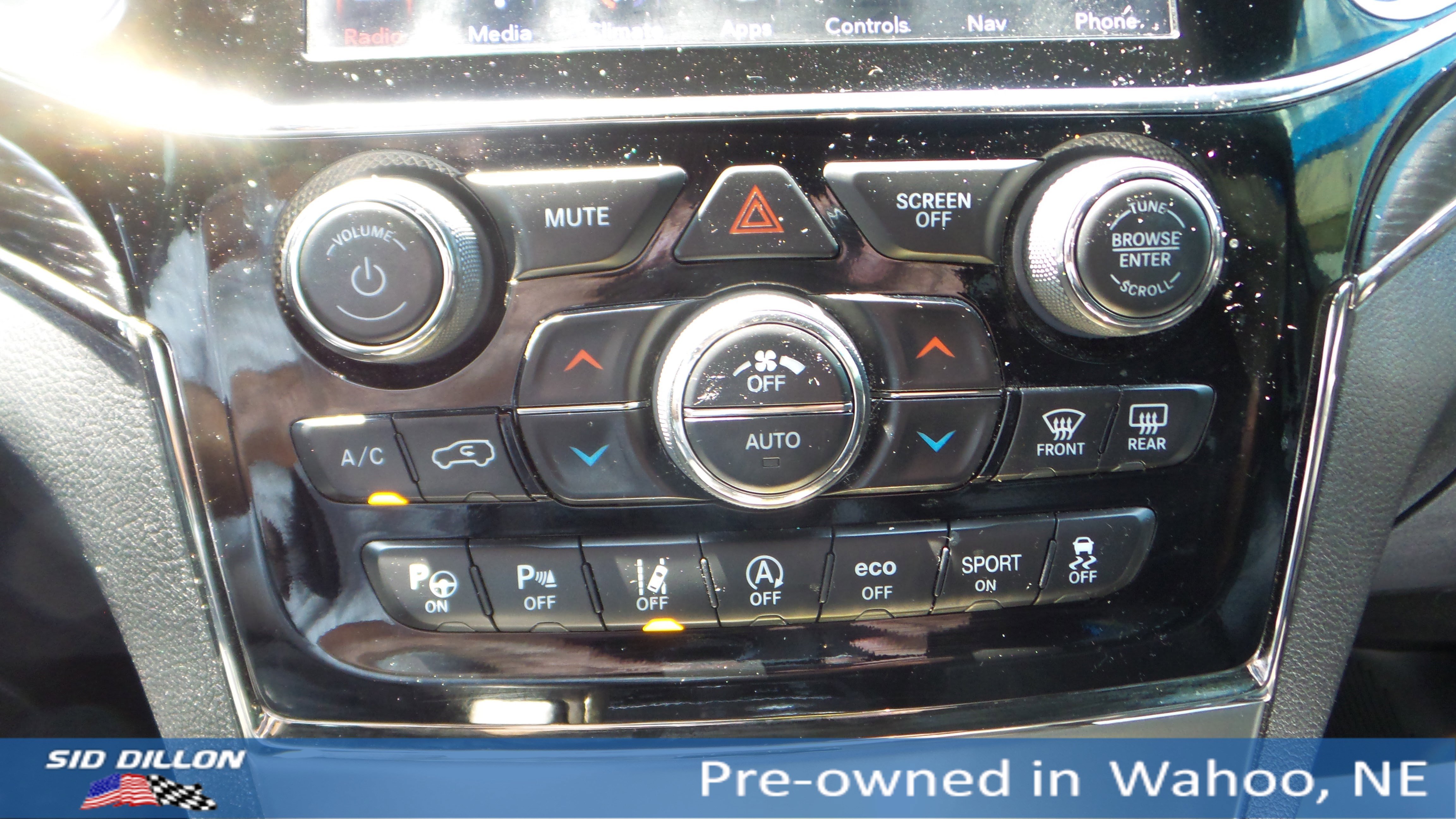 2019 Jeep Grand Cherokee High Altitude photo 13