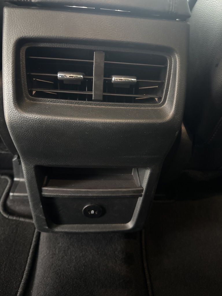 2023 Ford Edge SEL photo 18