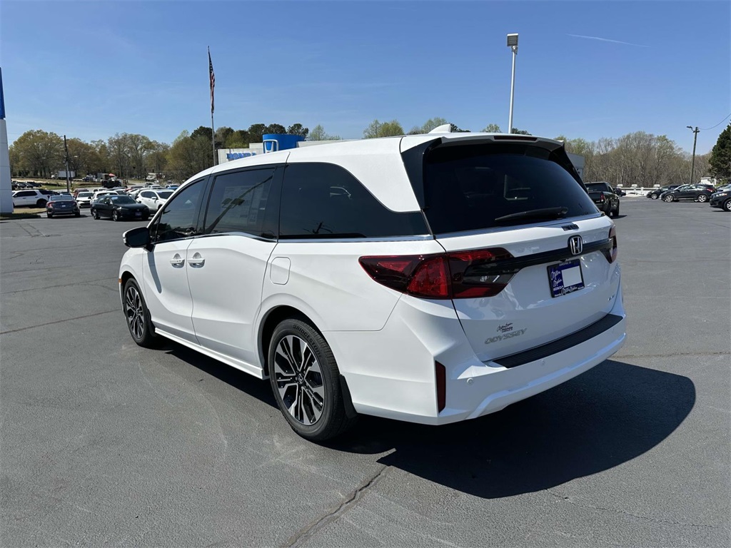 2025 Honda Odyssey Elite photo 28