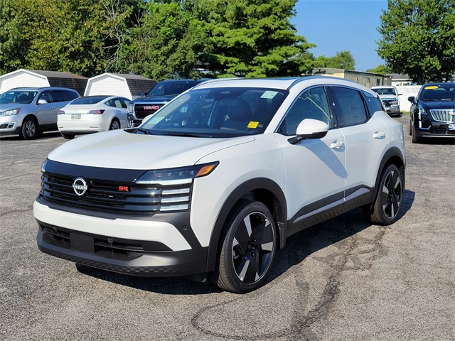 2025 Nissan Kicks SR photo 6