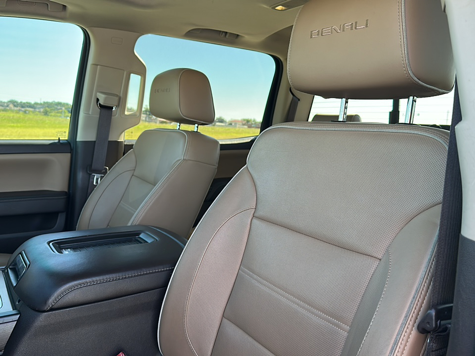 2018 Gmc Sierra 1500 Denali photo 4