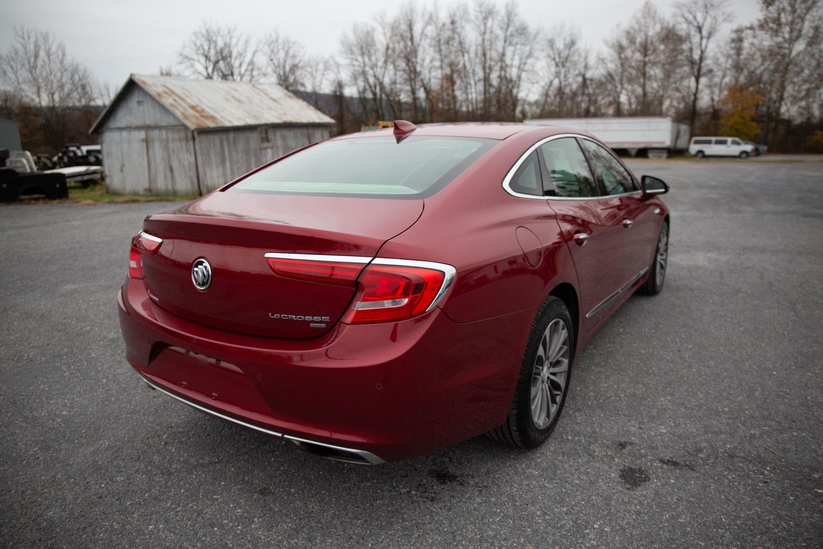 2019 Buick LaCrosse Essence photo 3