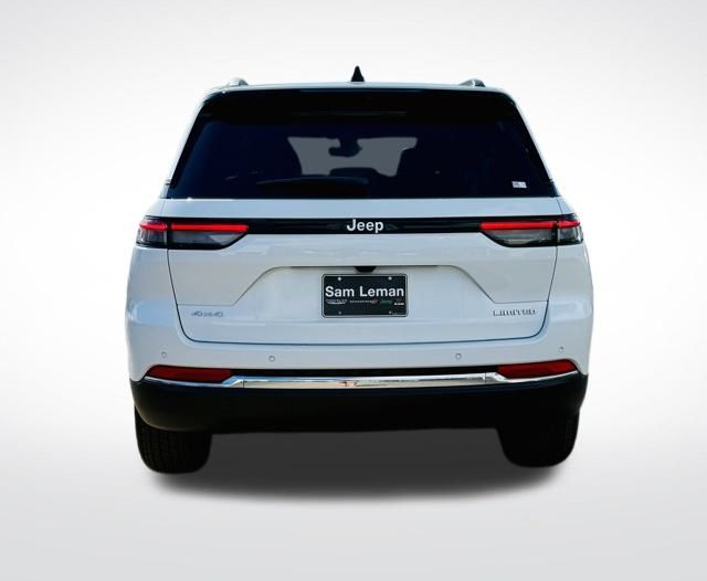 2025 Jeep Grand Cherokee Limited photo 2
