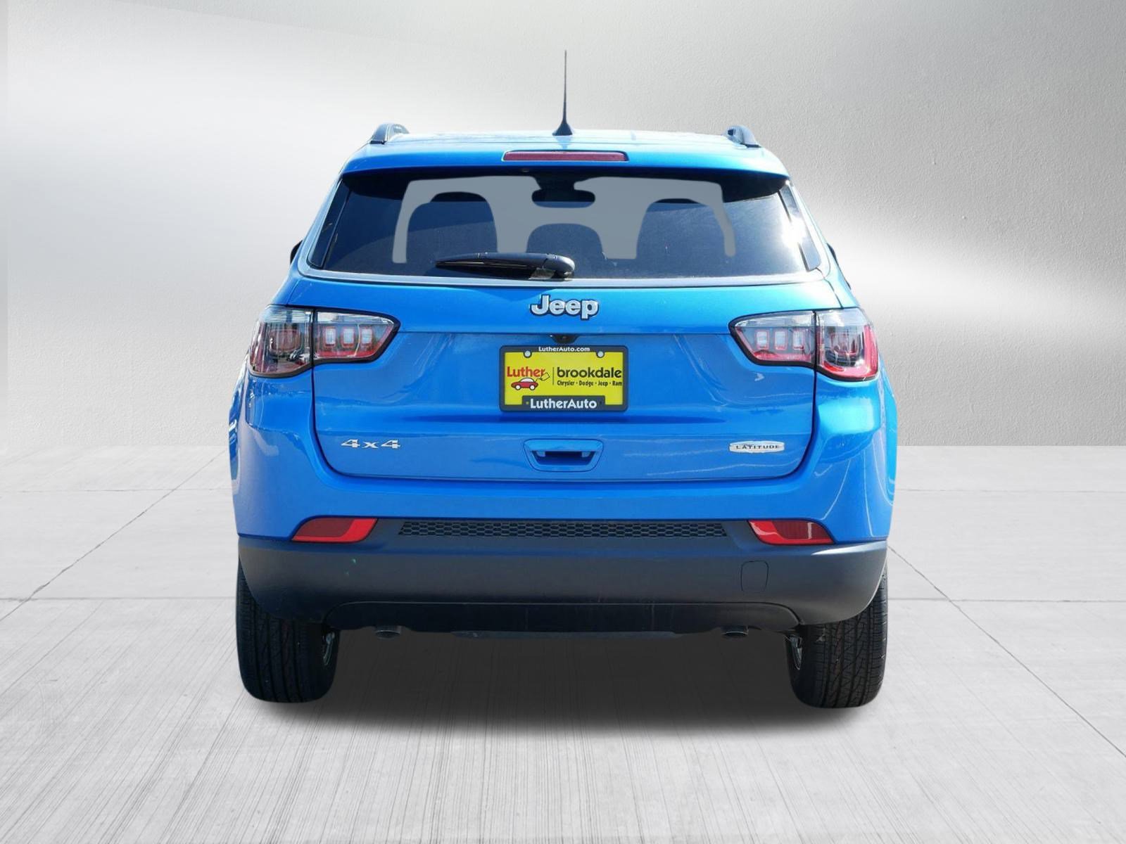 2025 Jeep Compass Latitude photo 6