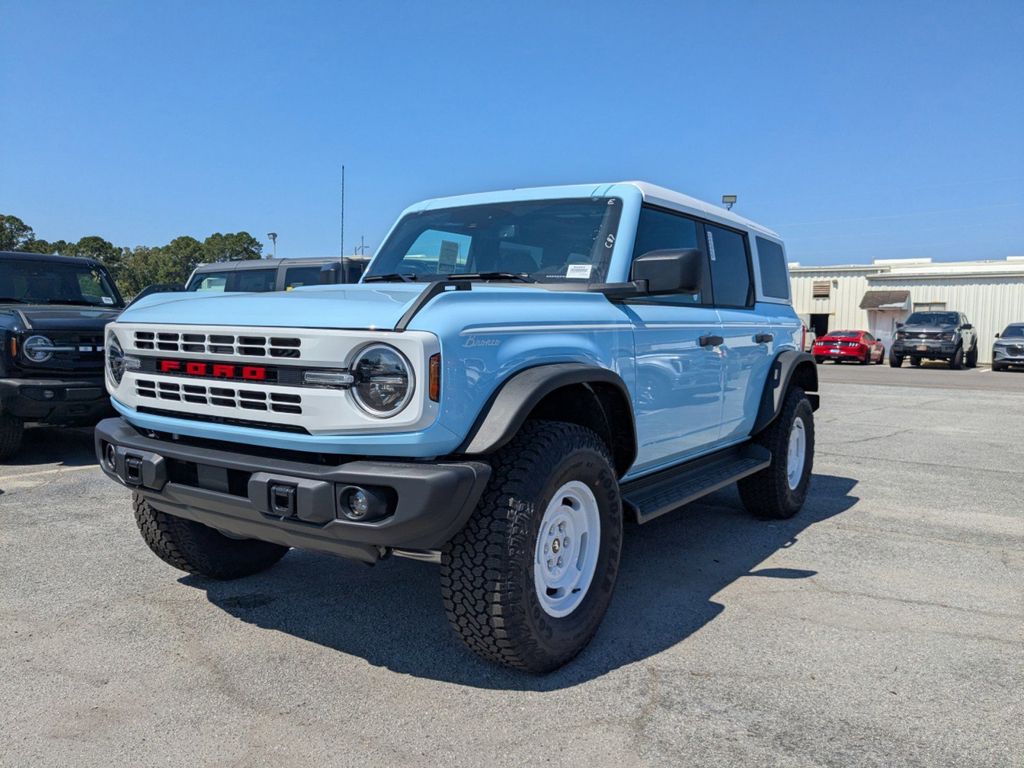 2025 Ford Bronco Heritage First Edition photo 7