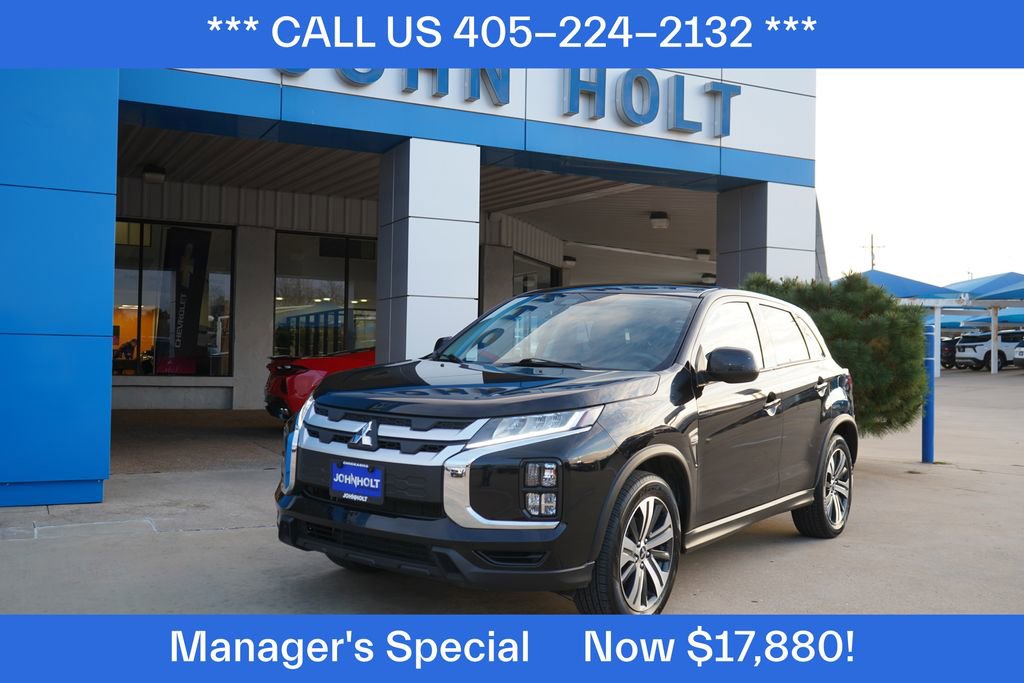 2024 Mitsubishi Outlander Sport ES's photo