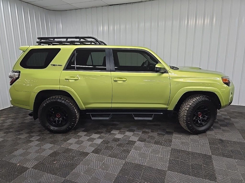 2022 Toyota 4Runner TRD Pro photo 2