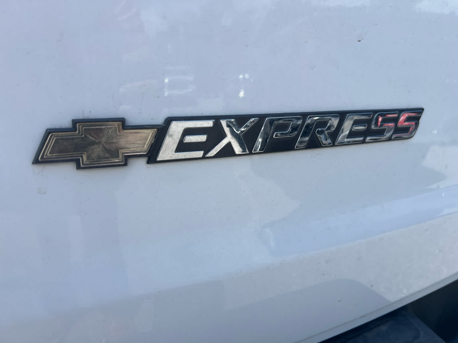 2023 Chevrolet Express Cargo 2500 photo 10
