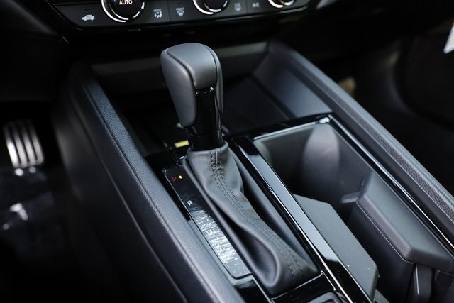 2025 Honda Accord Sport-L photo 32