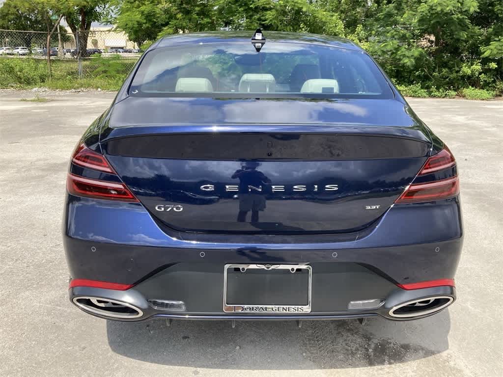 2023 Genesis G70 Advanced 3.3T Sport Prestige photo 13