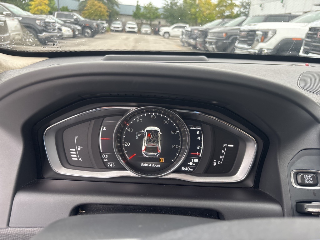 2017 Volvo XC60 T6 Inscription photo 20