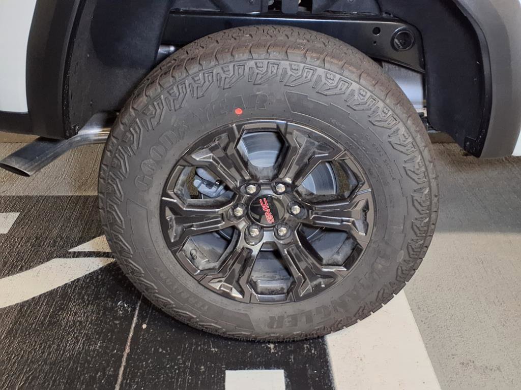 2025 Gmc Canyon Elevation photo 3