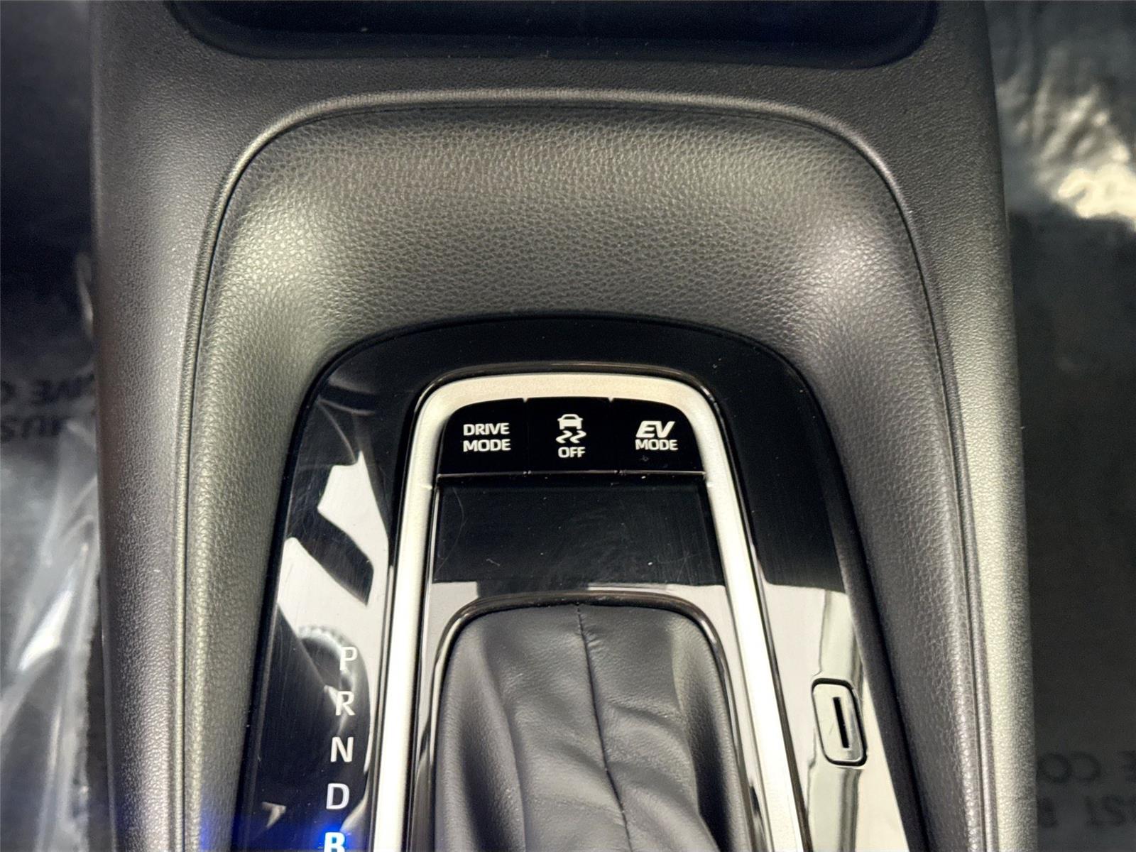 2024 Toyota Corolla Hybrid photo 25